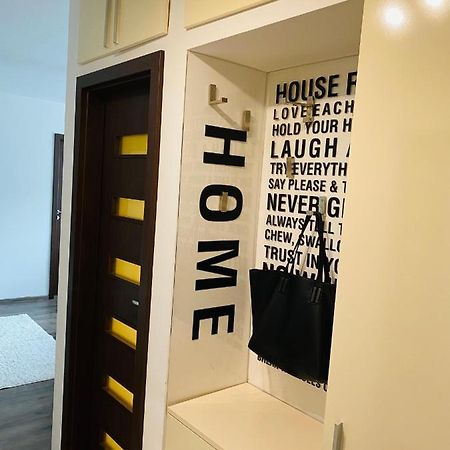 City Center Apartment Тимишоара Екстериор снимка