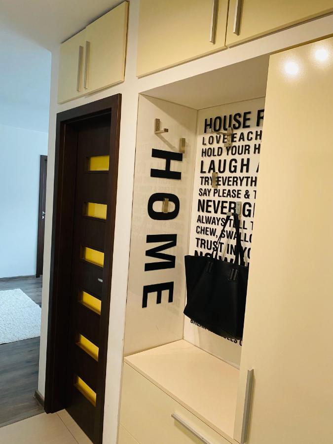 City Center Apartment Тимишоара Екстериор снимка